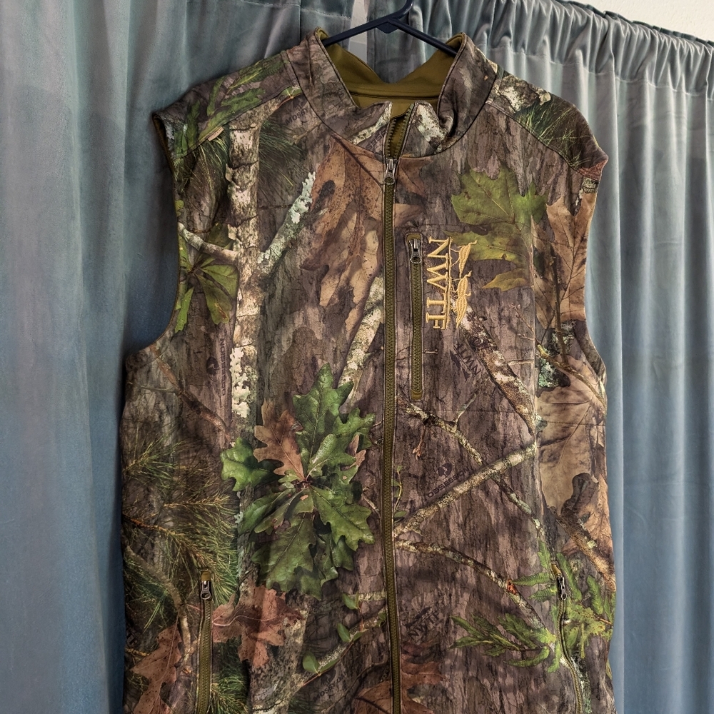 Nomad Fleece NWTF Vest - XXL - Mossy Oak Obsession